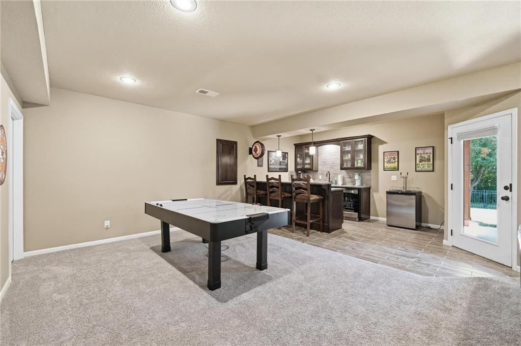 404 SE Mill Creek Drive — photo 49