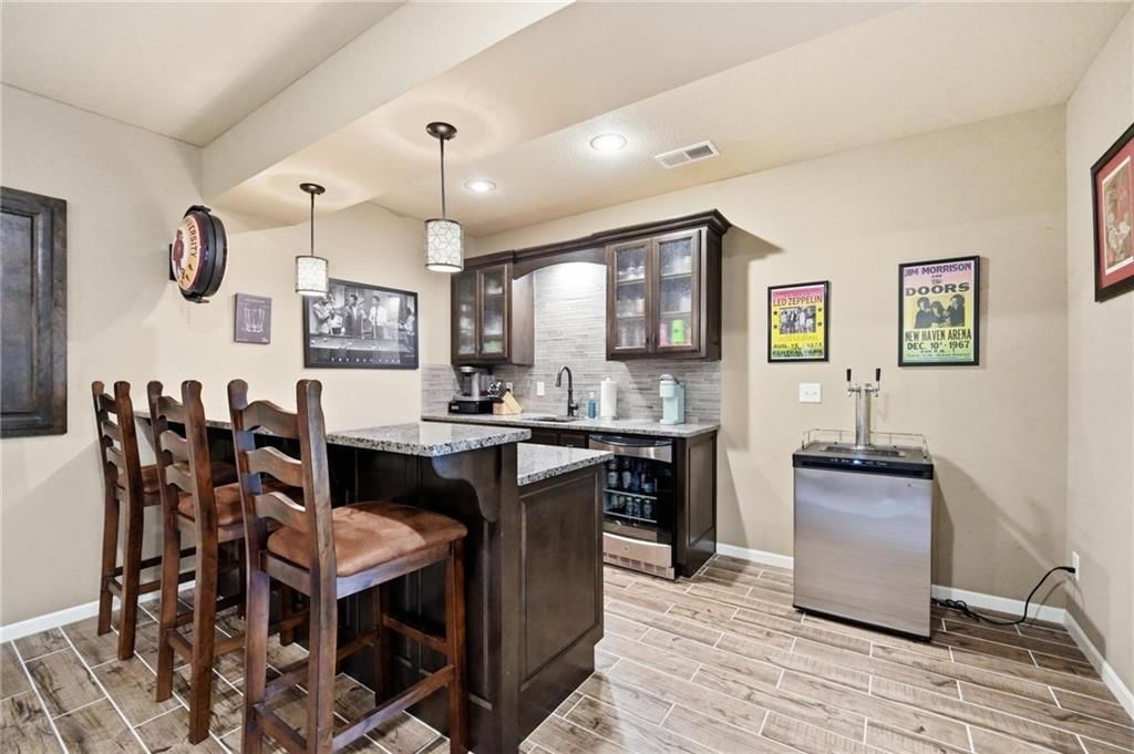 404 SE Mill Creek Drive — photo 51