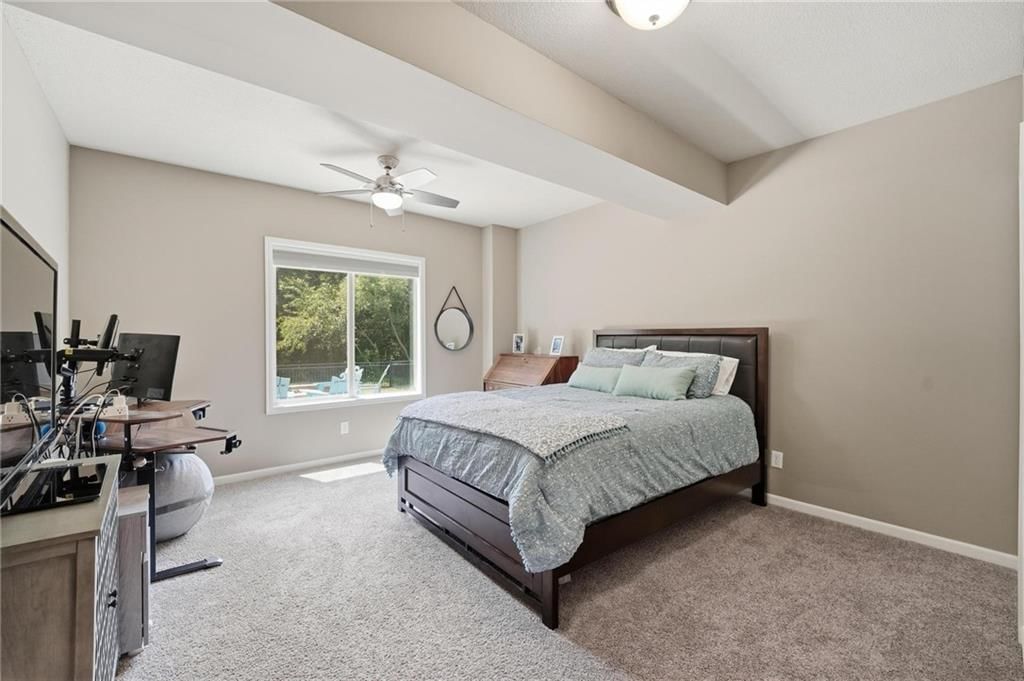 404 SE Mill Creek Drive — photo 59