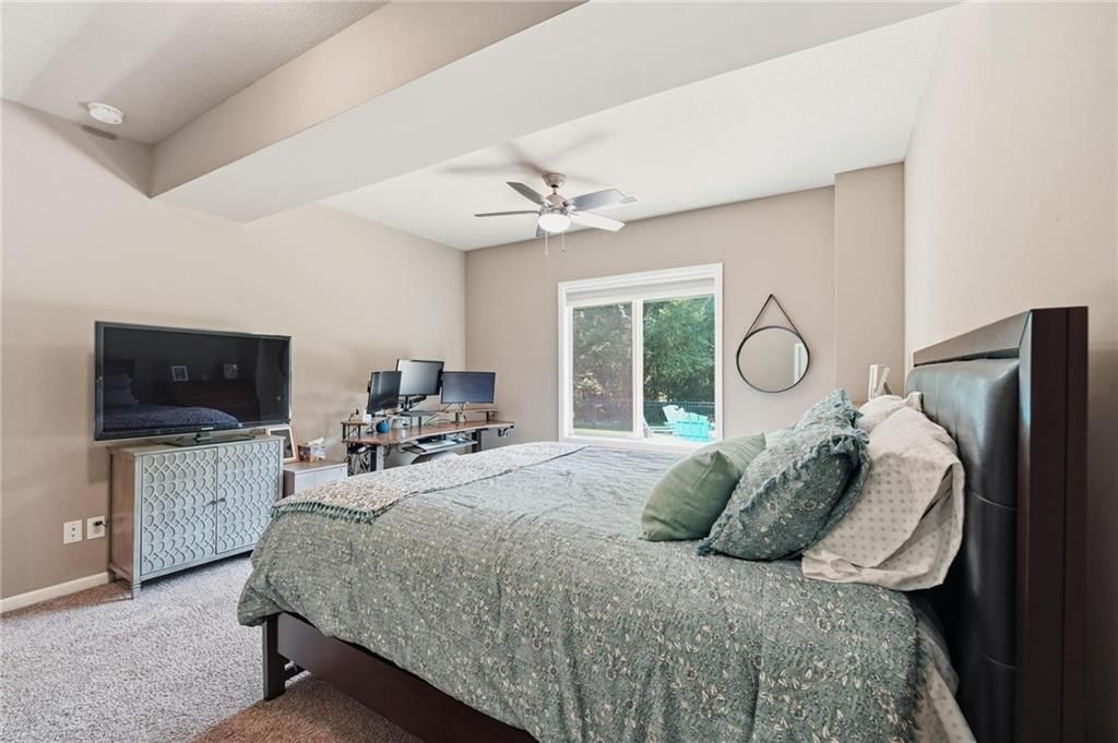 404 SE Mill Creek Drive — photo 61