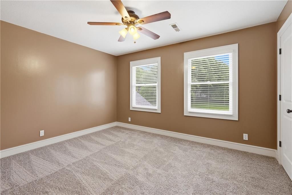 2405 NE Adams Dairy Road — photo 37