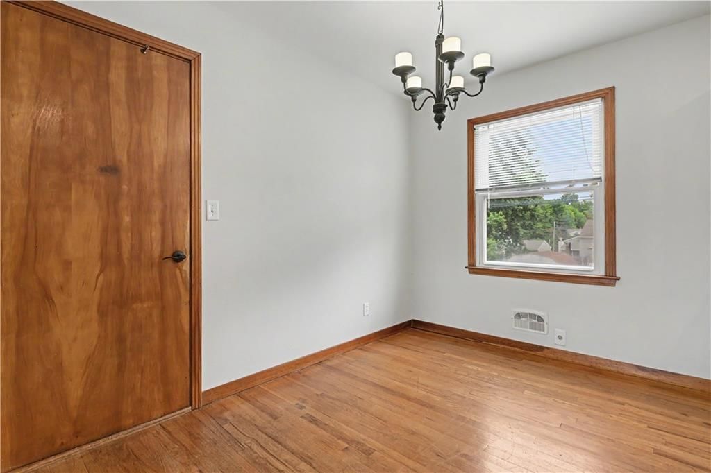 5115 N Cypress Avenue — photo 9