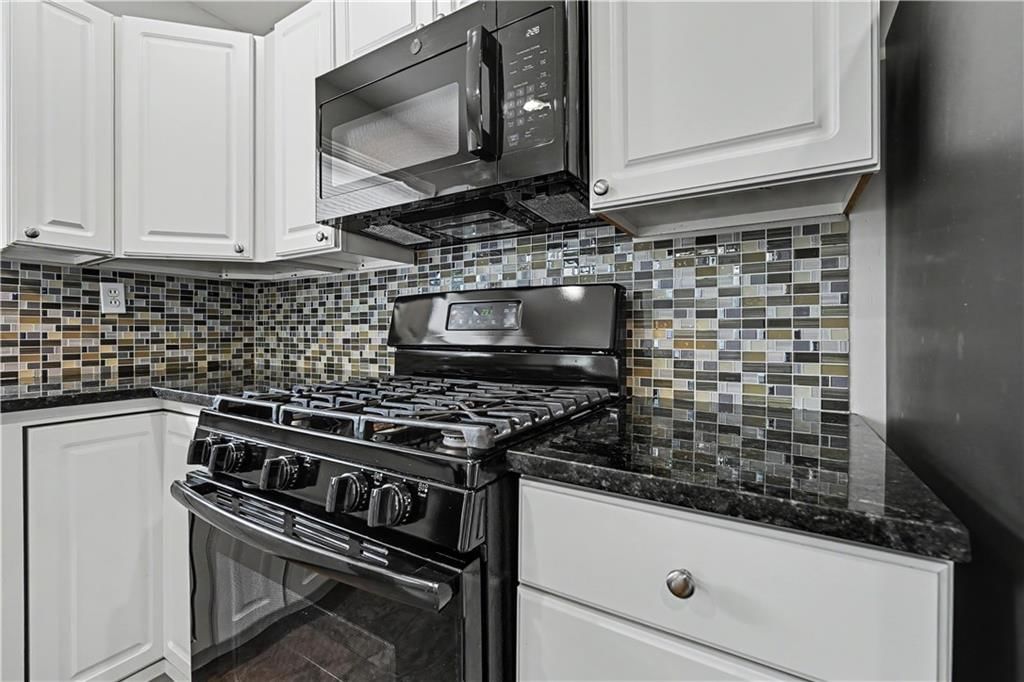 5115 N Cypress Avenue — photo 13