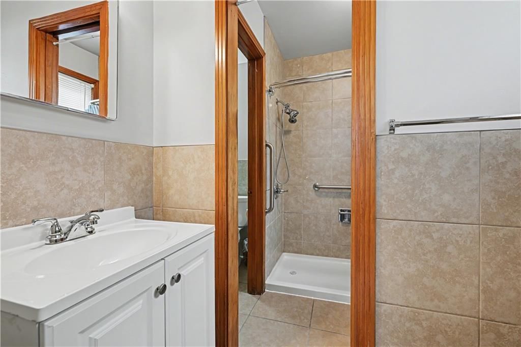 5115 N Cypress Avenue — photo 15