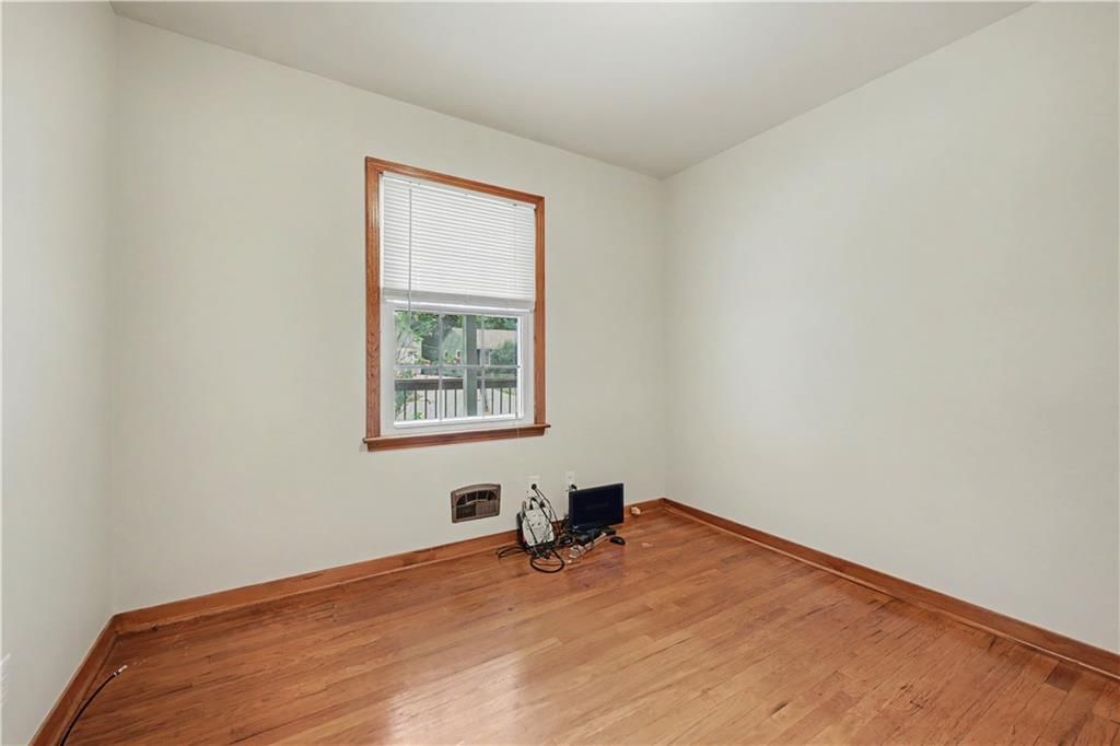 5115 N Cypress Avenue — photo 20