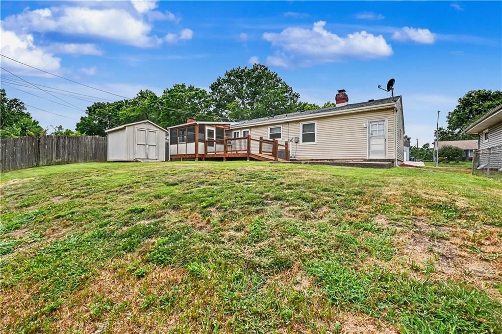 5115 N Cypress Avenue — photo 26