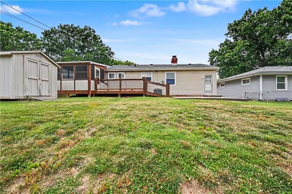 5115 N Cypress Avenue — photo 27