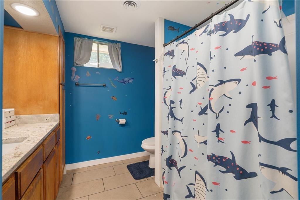 16527 Varner Road — photo 19