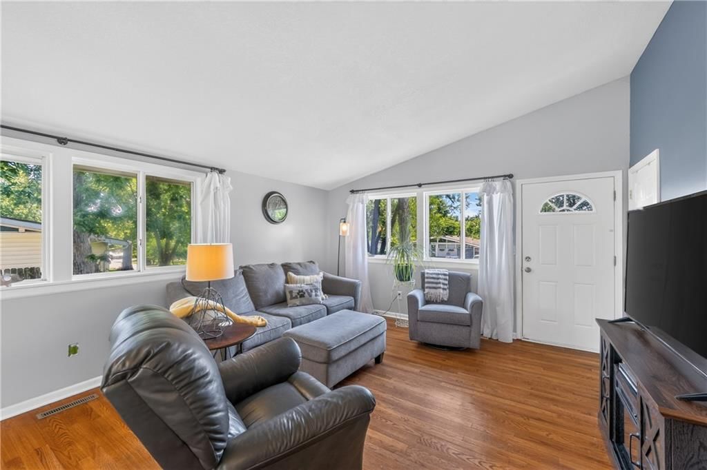 7006 NW 77th Street — photo 5