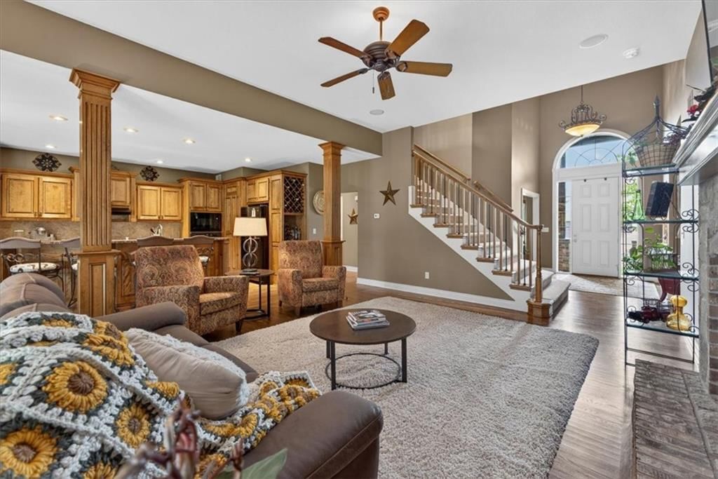 Photo 12 of 66 - 9406 Pleasant Avenue, Kansas City, MO 64138