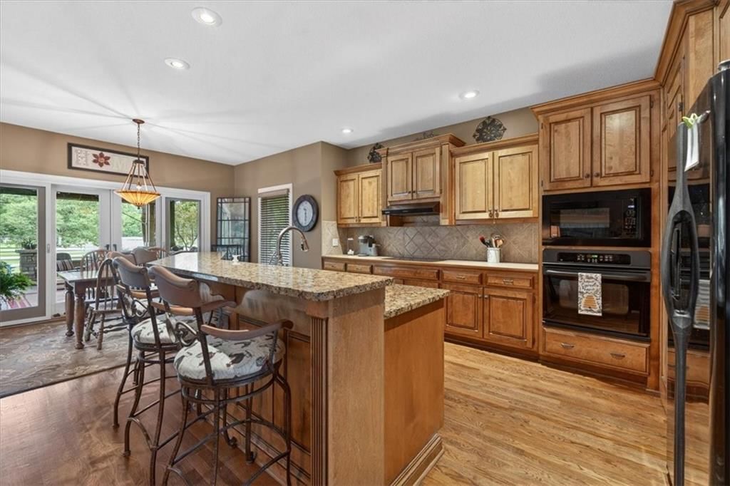 Photo 14 of 66 - 9406 Pleasant Avenue, Kansas City, MO 64138