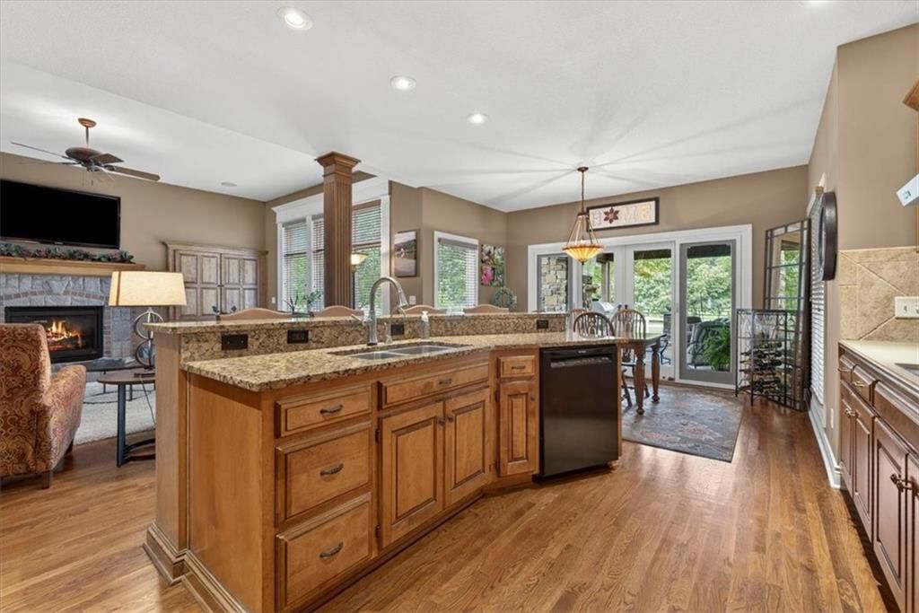 Photo 15 of 66 - 9406 Pleasant Avenue, Kansas City, MO 64138