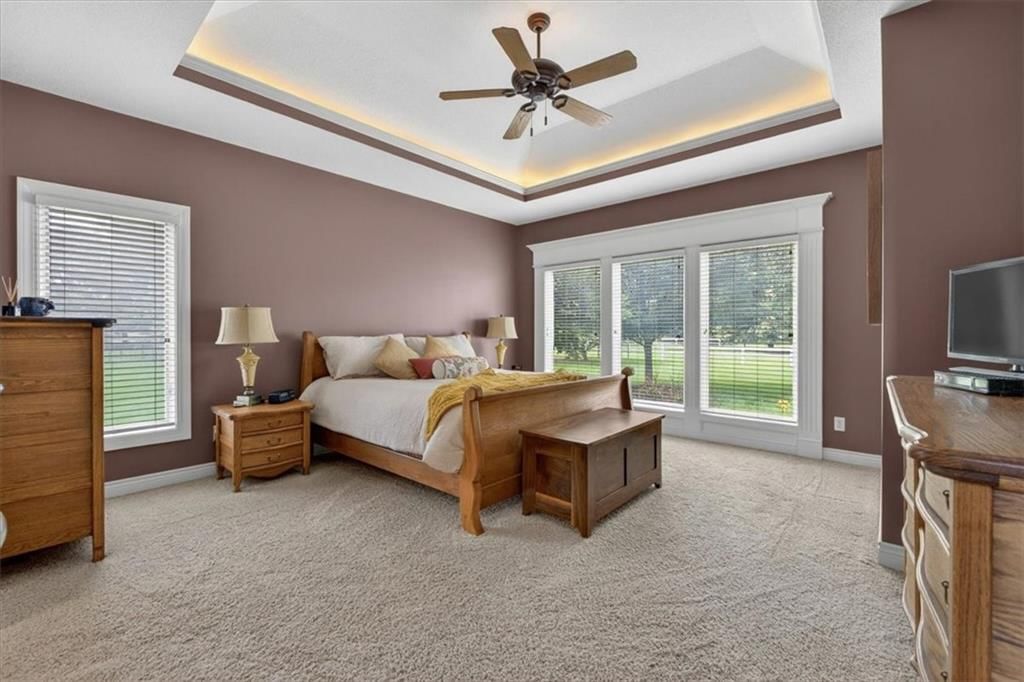Photo 22 of 66 - 9406 Pleasant Avenue, Kansas City, MO 64138