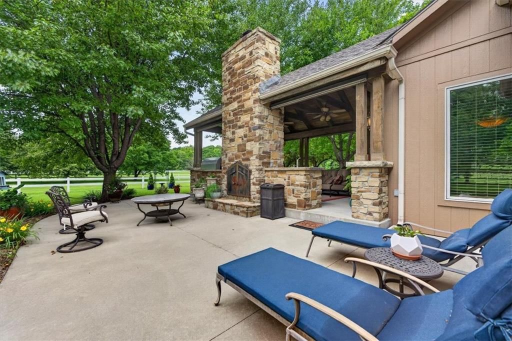Photo 52 of 66 - 9406 Pleasant Avenue, Kansas City, MO 64138