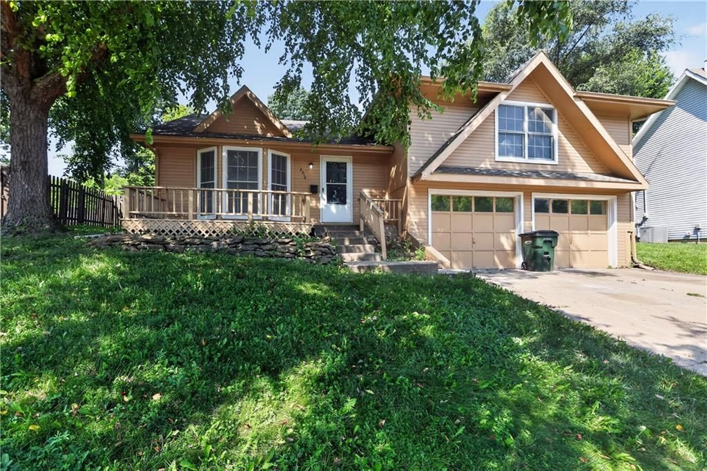 2314 Cambridge Street — photo 3