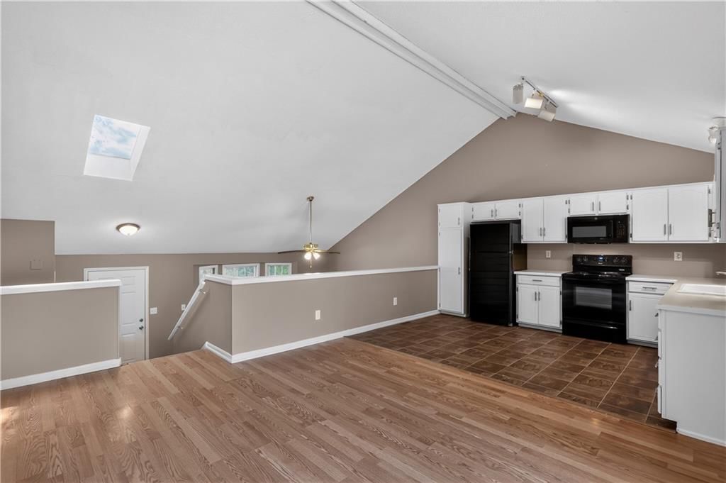 2314 Cambridge Street — photo 10