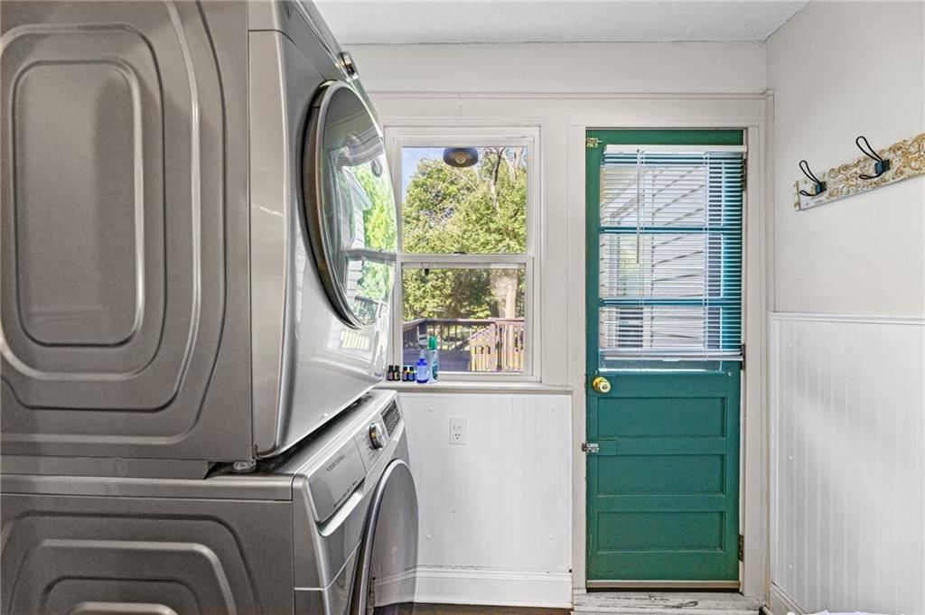 7730 Hardy Street — photo 18