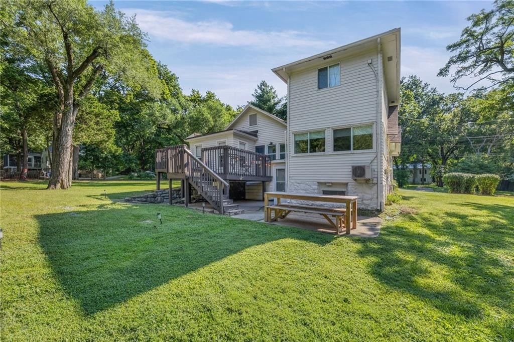 7730 Hardy Street — photo 50