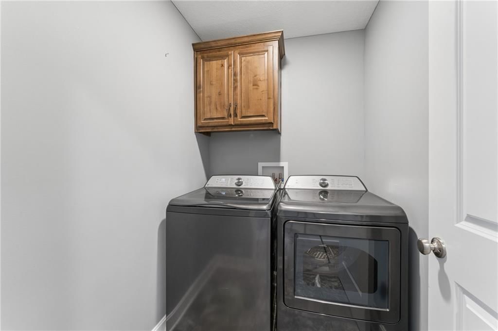 311 Fairview Circle — photo 32