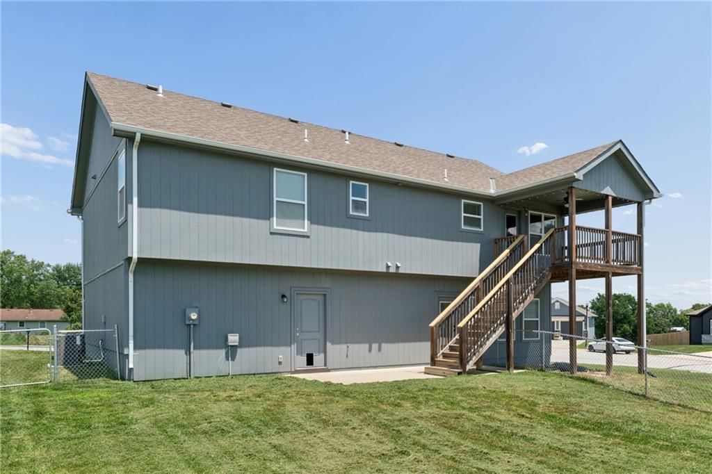 311 Fairview Circle — photo 41
