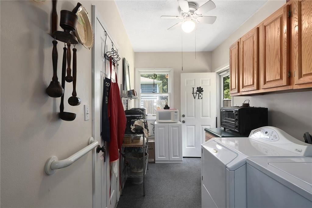 8001 Reeds Road — photo 12