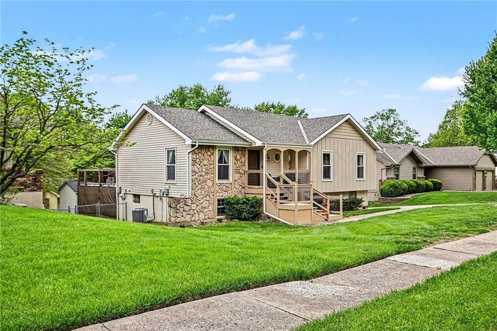 3601 NE 77th Street — photo 2