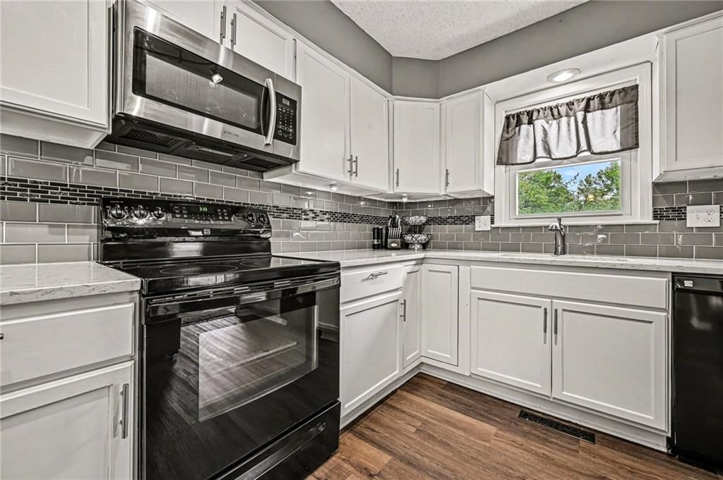 3601 NE 77th Street — photo 10
