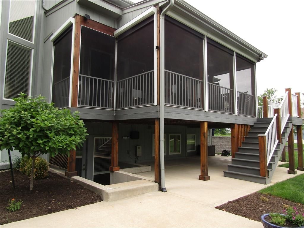 12717 Richards Street — photo 34