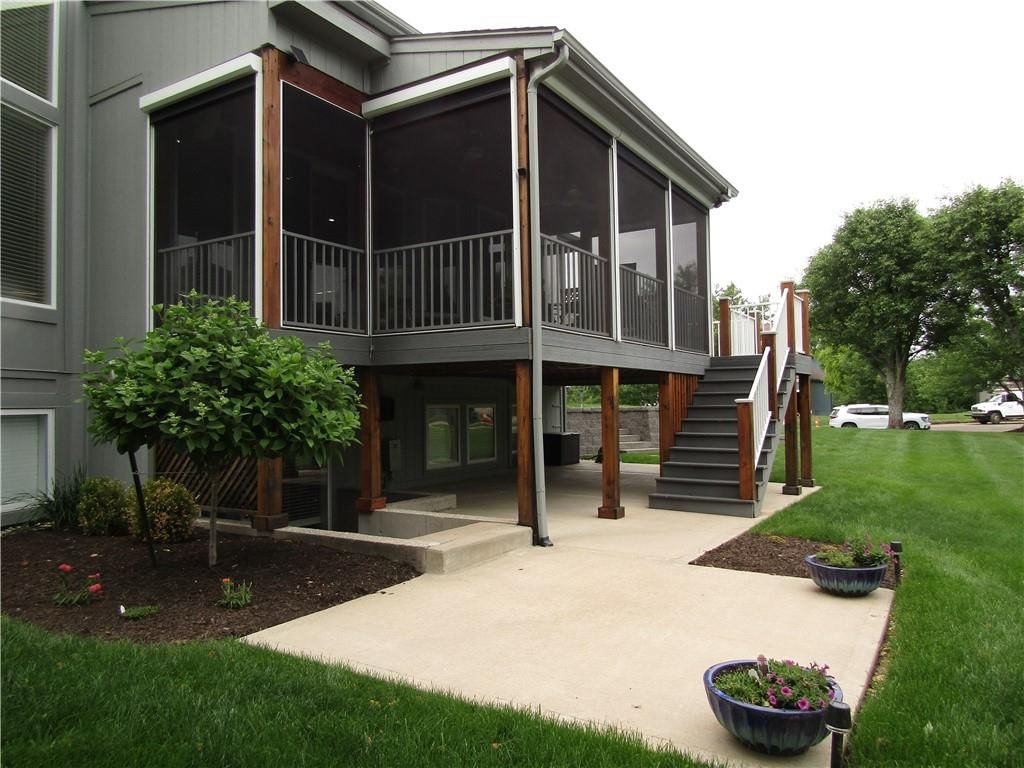 12717 Richards Street — photo 83