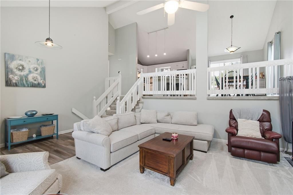 6453 N Amoret Avenue — photo 7