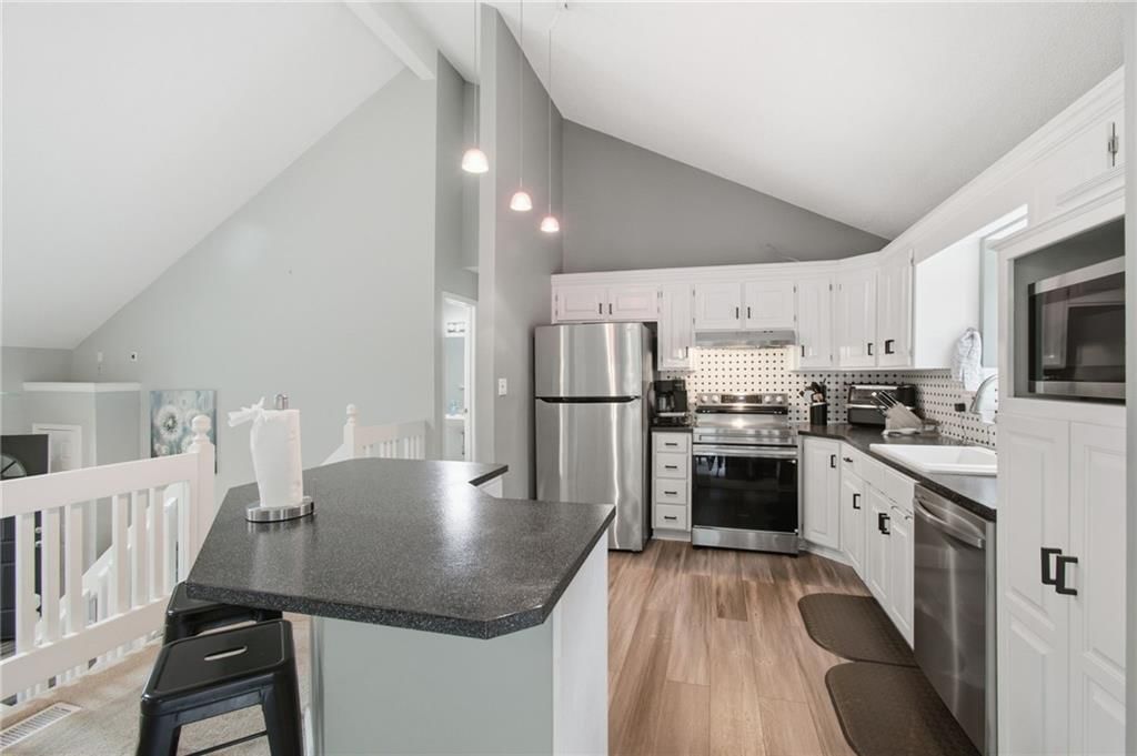 6453 N Amoret Avenue — photo 10