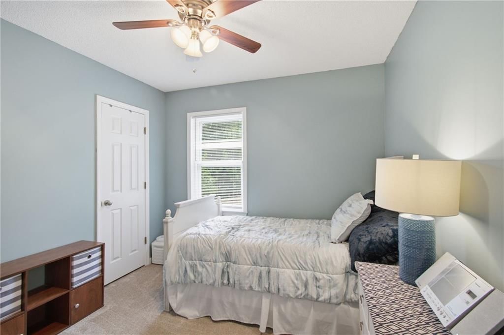 6453 N Amoret Avenue — photo 15