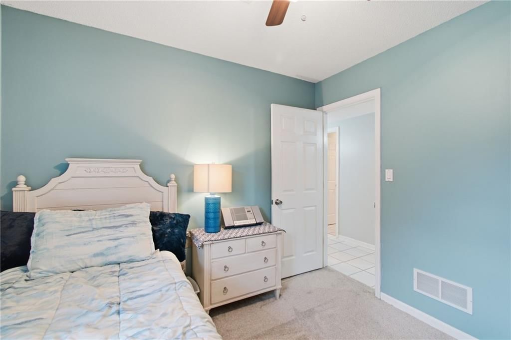 6453 N Amoret Avenue — photo 16