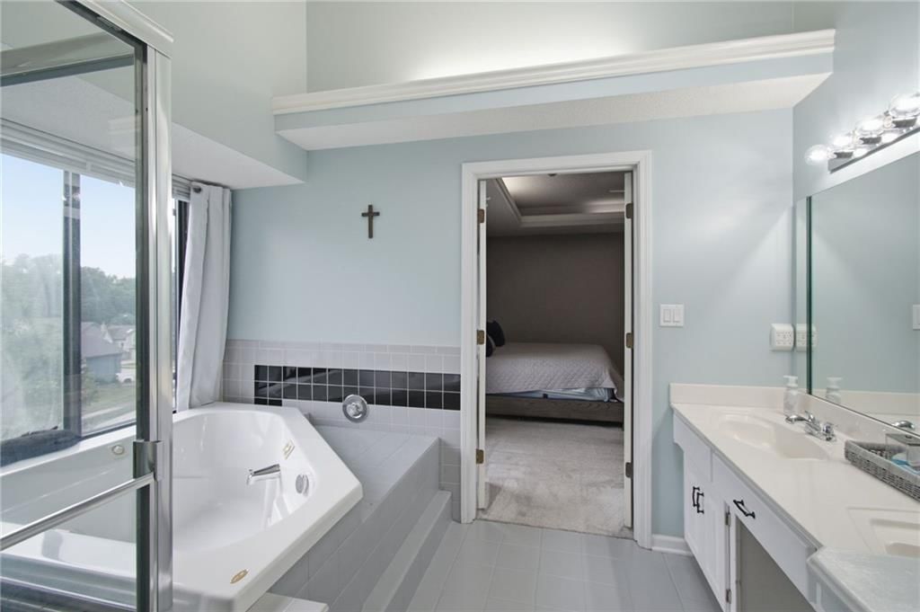 6453 N Amoret Avenue — photo 22