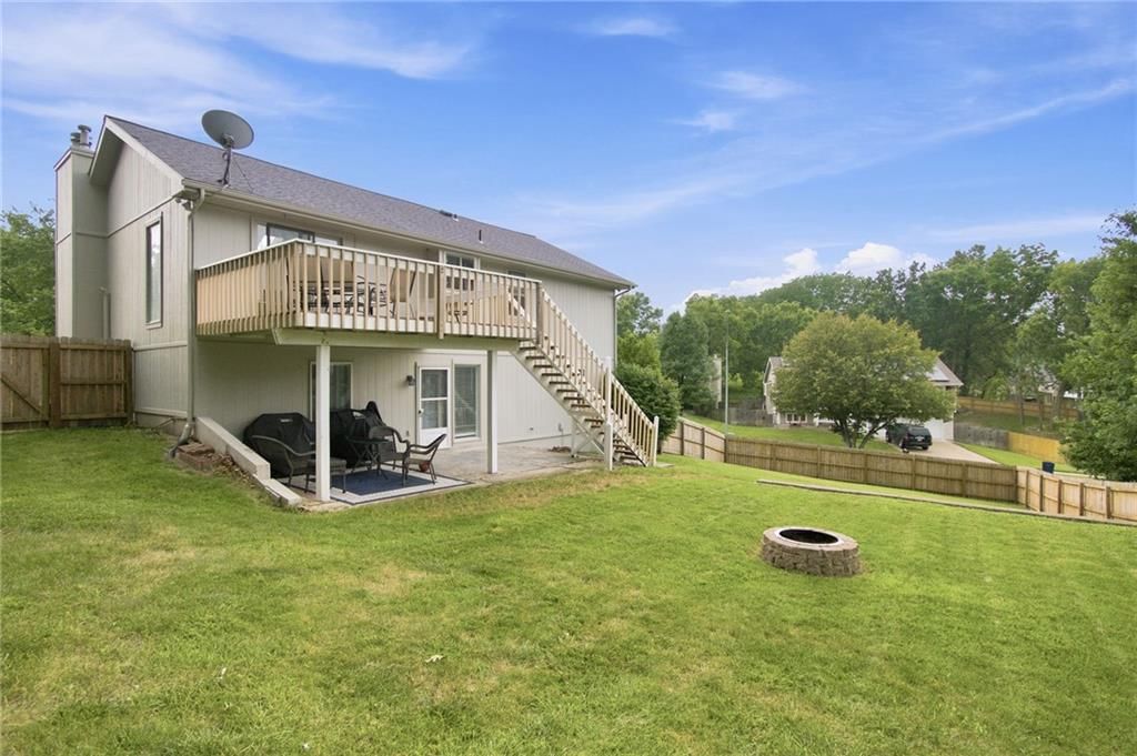 6453 N Amoret Avenue — photo 29