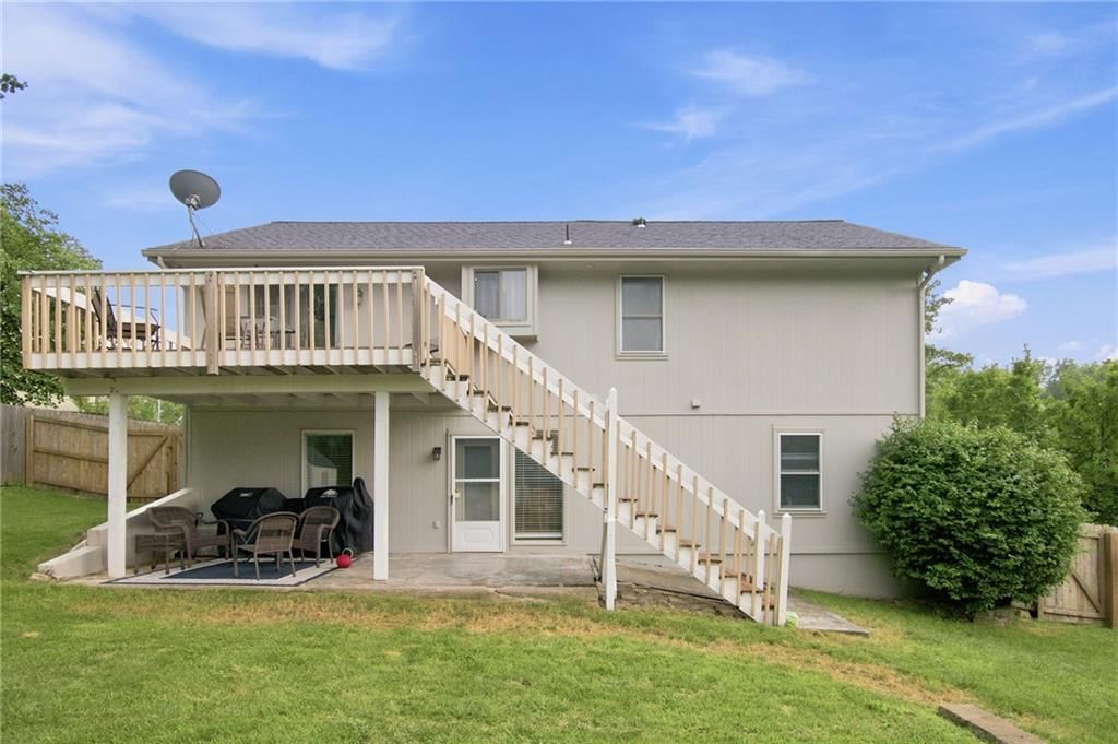 6453 N Amoret Avenue — photo 30