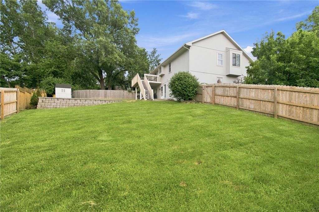 6453 N Amoret Avenue — photo 31