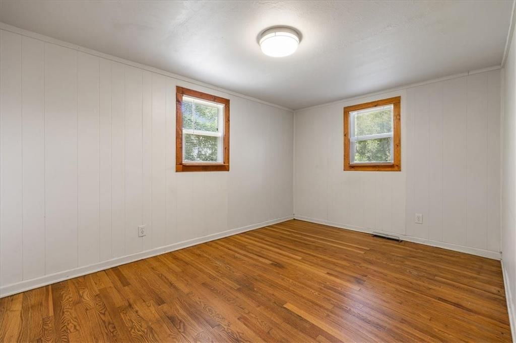 2918 S 9th Place — photo 14