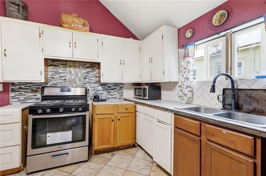 2202 Wood Avenue — photo 22