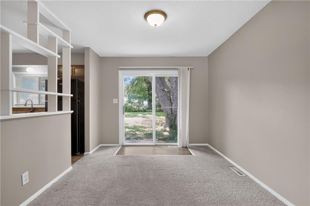 11718 Fuller Avenue — photo 22