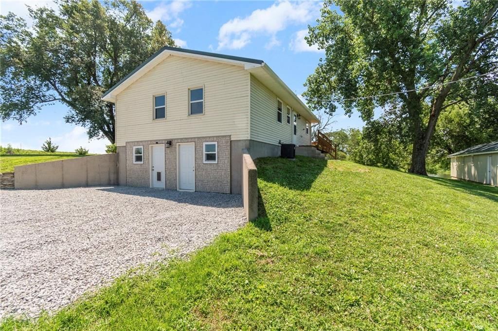 8235 NW Kidder Road — photo 35