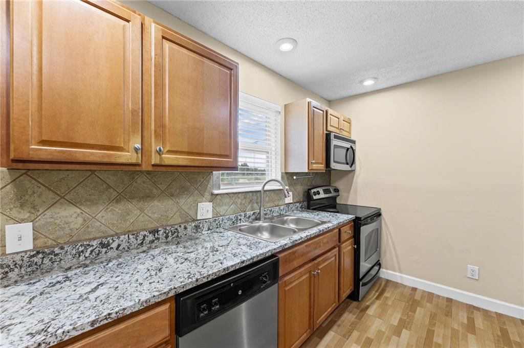 921 N Jan-Mar Drive — photo 8