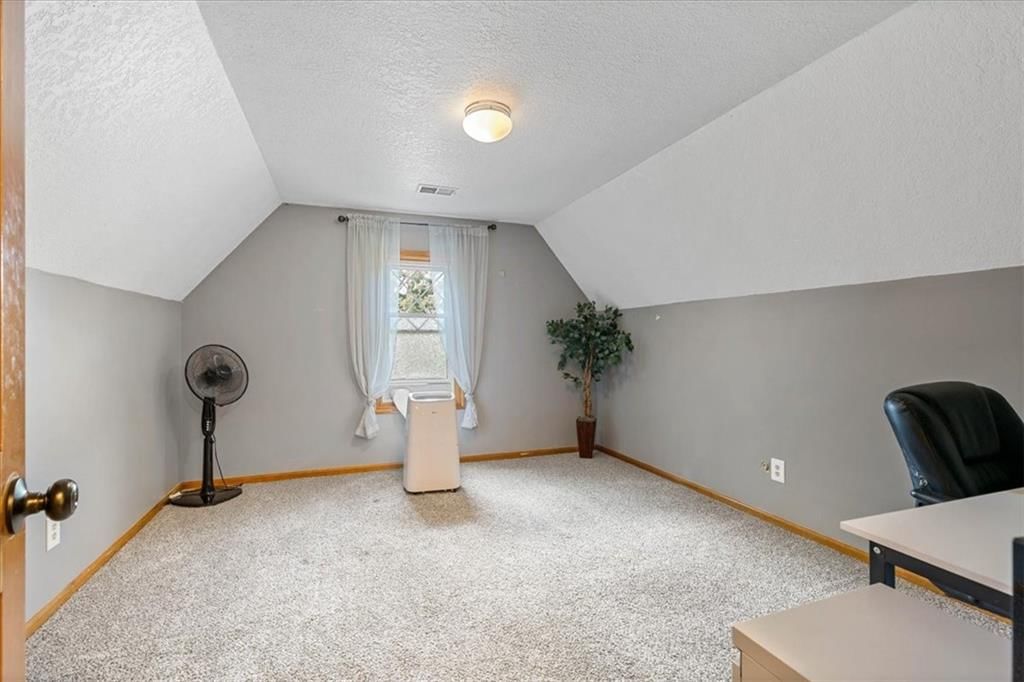 2925 NW Westbrooke Circle — photo 20