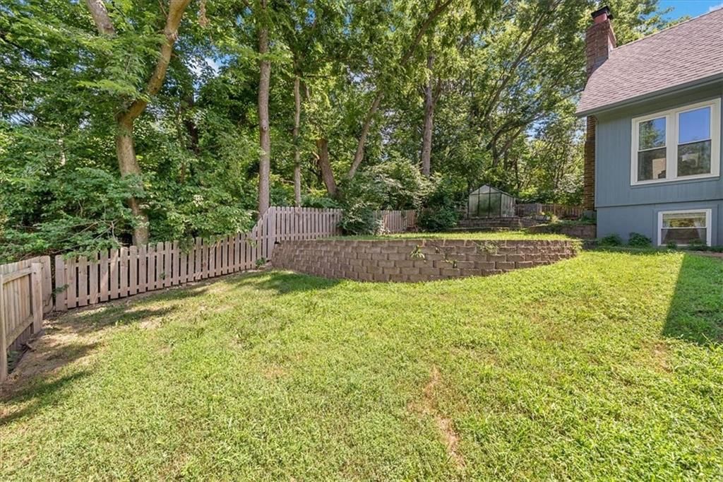 2925 NW Westbrooke Circle — photo 30