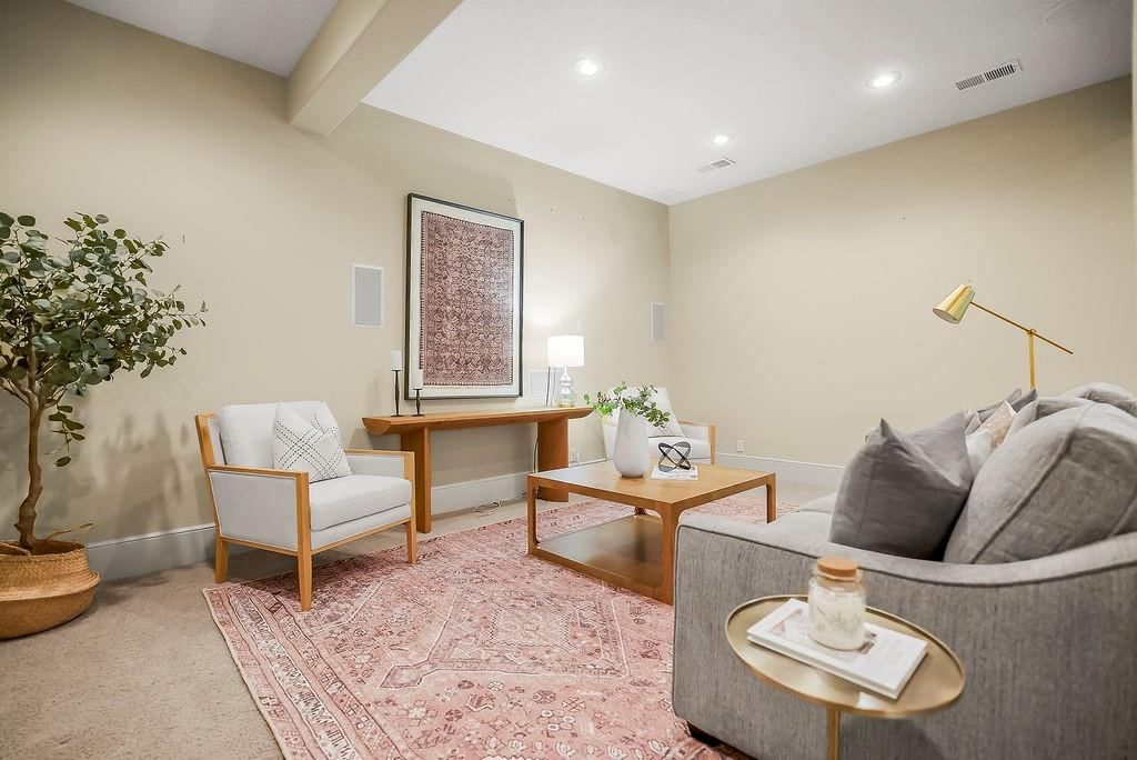 2846 W 137th Terrace — photo 40