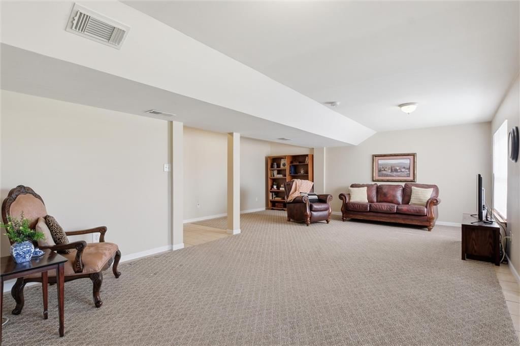 3115 S Arrowhead Court — photo 11