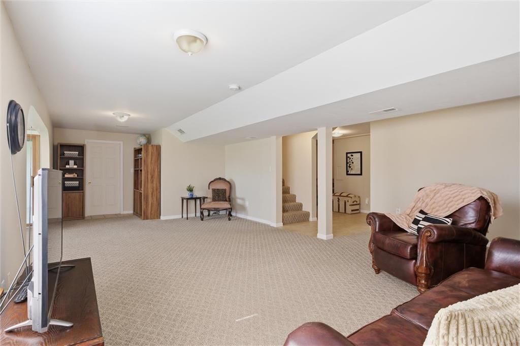 3115 S Arrowhead Court — photo 27