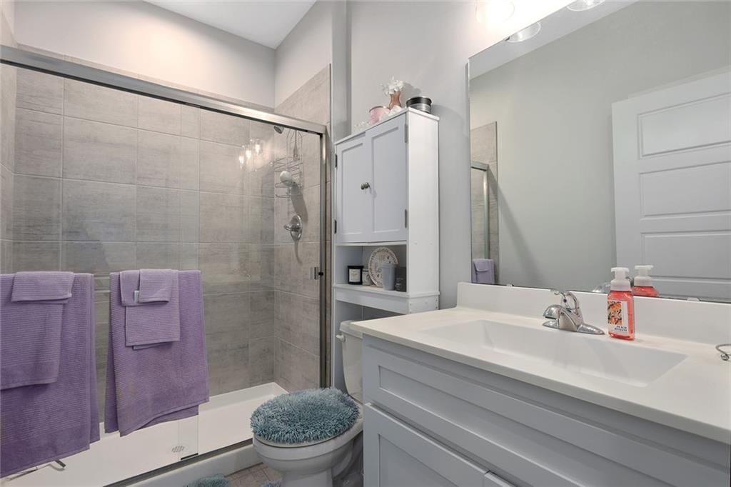 835 NE Lone Hill Drive — photo 5