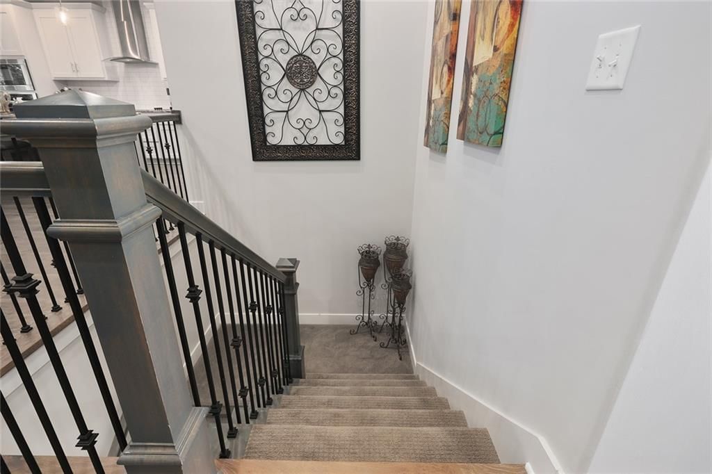 835 NE Lone Hill Drive — photo 7