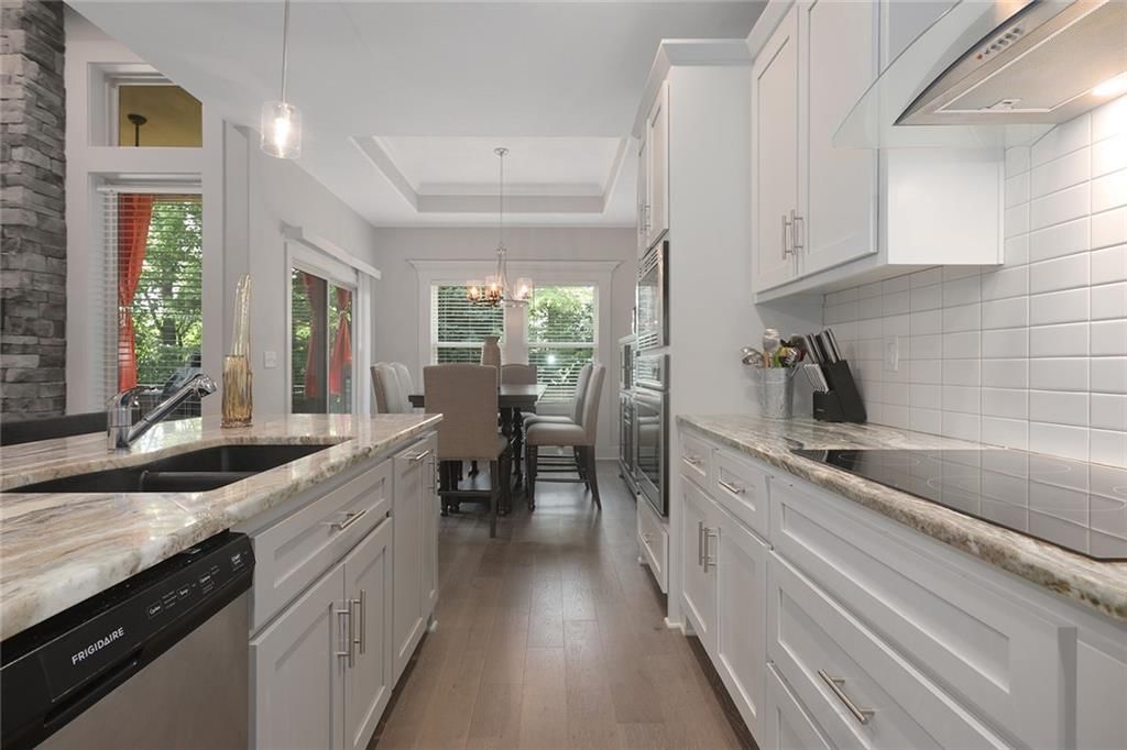 835 NE Lone Hill Drive — photo 13